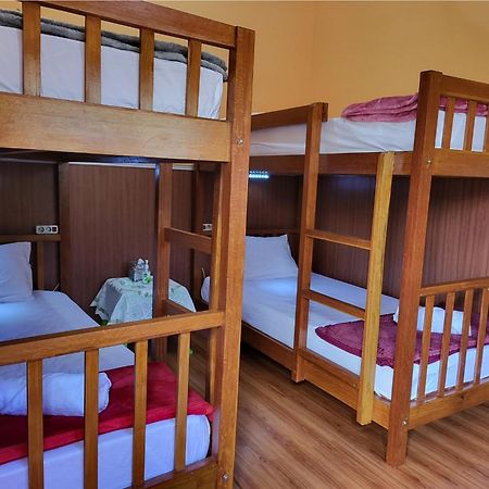Dewi Sri Guesthouse Матарам Экстерьер фото